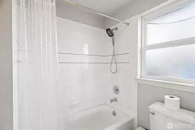 7343 19th Avenue NE, Seattle, WA 98115 - Photo 23
