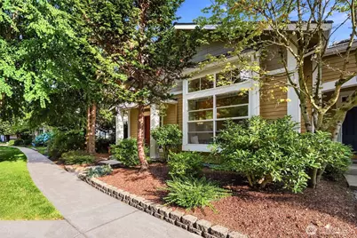 15637 NE 92nd Way #B2101, Redmond, WA 98052 - Photo 3
