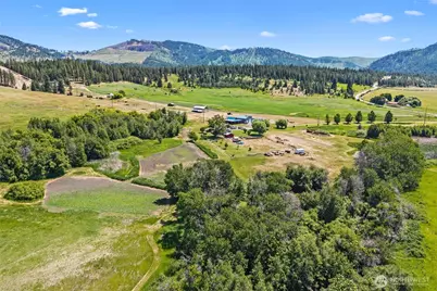 5787 Fruitland Valley Road, Fruitland, WA 99129 - Photo 3