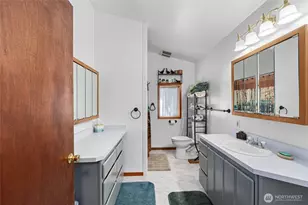 5787 Fruitland Valley Rd, Fruitland, WA 99129 - Photo 17