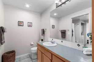 2801 1st Ave, Seattle, WA 98121 - Photo 29