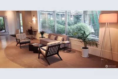 2801 1st Avenue #807, Seattle, WA 98121 - Photo 5