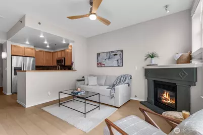 2801 1st Avenue #807, Seattle, WA 98121 - Photo 15