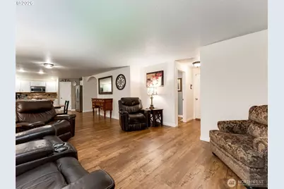 14700 NW 9th Place, Vancouver, WA 98685 - Photo 17