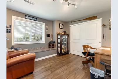 14700 NW 9th Place, Vancouver, WA 98685 - Photo 25
