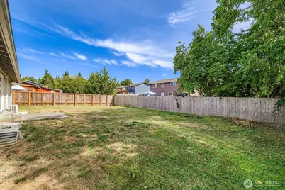 6410 58th Street NE, Marysville, WA 98270 - Photo 25
