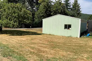 100 Halfmoon Creek Rd, Raymond, WA 98577 - Photo 11