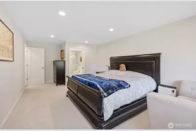 6 168th Avenue NE, Bellevue, WA 98008 - Photo 13
