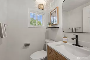 8603 NE 141st St, Kirkland, WA 98034 - Photo 23