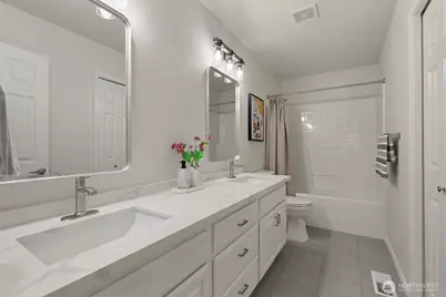 8603 NE 141st St, Kirkland, WA 98034 - Photo 29