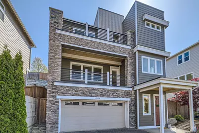 19524 81st Place NE, Kenmore, WA 98028 - Photo 1