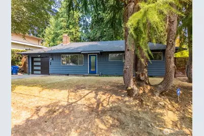 10750 61st Avenue S, Seattle, WA 98178 - Photo 3