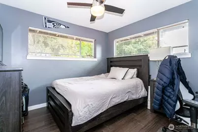 10750 61st Avenue S, Seattle, WA 98178 - Photo 15