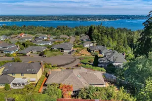 7685 Esther Pl NW, Silverdale, WA 98383 - Photo 3