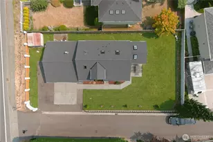 9320 220th St SW, Edmonds, WA 98020 - Photo 35