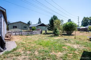 1514 N 1st Ave, Kelso, WA 98626 - Photo 19