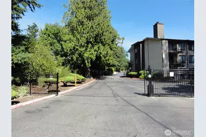 23511 102nd Avenue SE #D102, Kent, WA 98031 - Photo 15