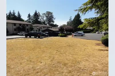 23511 102nd Avenue SE #D102, Kent, WA 98031 - Photo 11