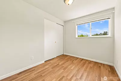 15425 SE 11th Street, Bellevue, WA 98007 - Photo 15