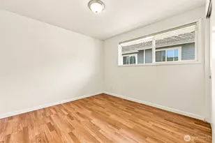 15425 SE 11th St, Bellevue, WA 98007 - Photo 13