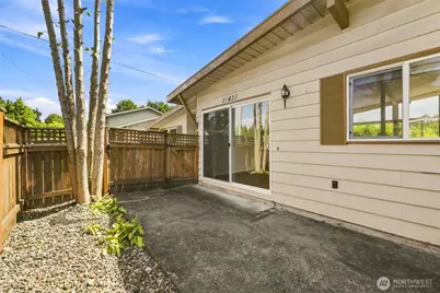15425 SE 11th Street, Bellevue, WA 98007 - Photo 25