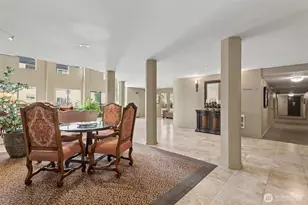 401 100th Ave NE, Bellevue, WA 98004 - Photo 25