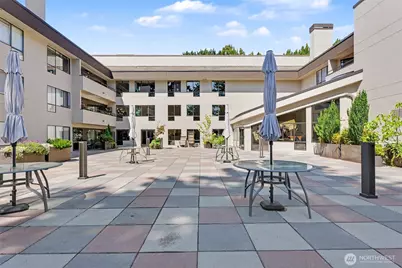 401 100th Ave NE #314, Bellevue, WA 98004 - Photo 29