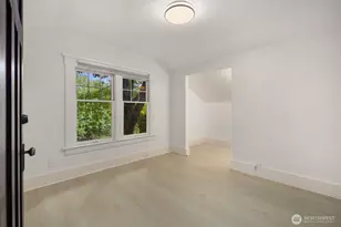 2109 Aurora Ave N, Seattle, WA 98109 - Photo 25