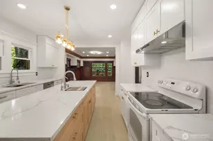 2109 Aurora Ave N, Seattle, WA 98109 - Photo 13