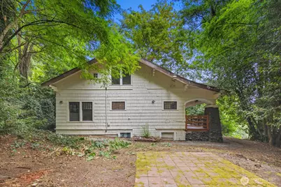 2109 Aurora Avenue N, Seattle, WA 98109 - Photo 33