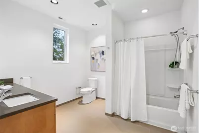 10030 37th Avenue SW, Seattle, WA 98146 - Photo 27