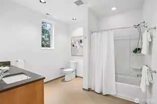 10030 37th Ave SW, Seattle, WA 98146 - Photo 27