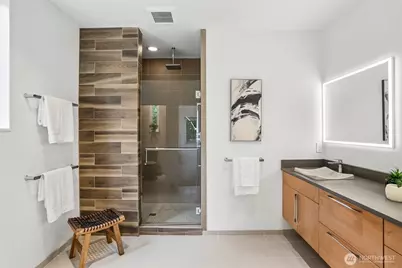 10030 37th Avenue SW, Seattle, WA 98146 - Photo 19