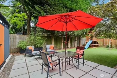10030 37th Avenue SW, Seattle, WA 98146 - Photo 29