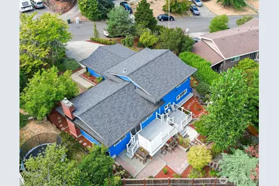 26432 Somerset Lane, Kent, WA 98032 - Photo 3