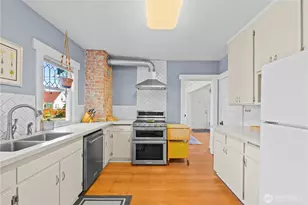 802 S Junett St, Tacoma, WA 98405 - Photo 13