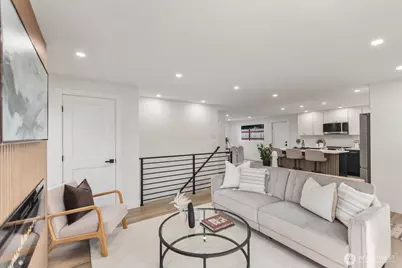813 NE 125th Street, Seattle, WA 98125 - Photo 7