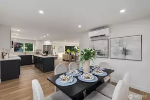 813 NE 125th St, Seattle, WA 98125 - Photo 15