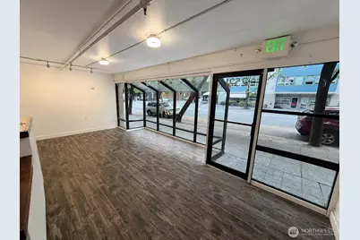 2521 1st Avenue #(R), Seattle, WA 98121 - Photo 13