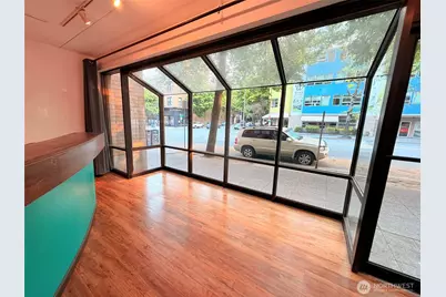 2523 1st Avenue #(R), Seattle, WA 98121 - Photo 11