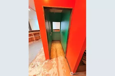 2523 1st Avenue #(R), Seattle, WA 98121 - Photo 15