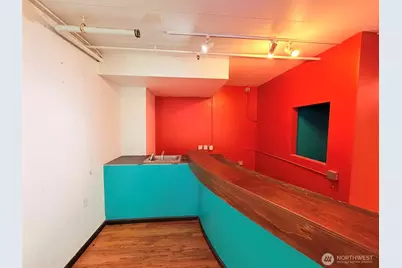 2523 1st Avenue #(R), Seattle, WA 98121 - Photo 9