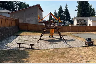 11101 135th Street Ct E, Puyallup, WA 98374 - Photo 33