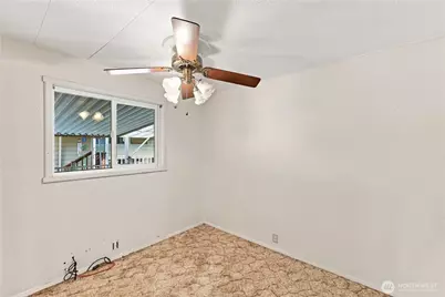 18425 NE 95th Street #63, Redmond, WA 98052 - Photo 11