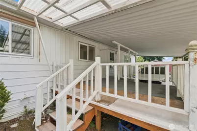 18425 NE 95th Street #63, Redmond, WA 98052 - Photo 17