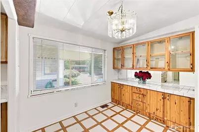 18425 NE 95th Street #63, Redmond, WA 98052 - Photo 7
