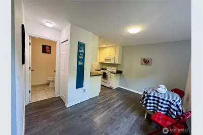 6006 N 15th Street #C-106, Tacoma, WA 98406 - Photo 9