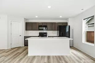 1243 92nd Way SE, Olympia, WA 98501 - Photo 7