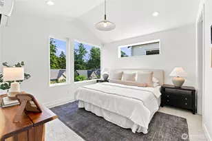 2645 Walnut Ave SW, Seattle, WA 98116 - Photo 15