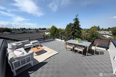 2645 Walnut Avenue SW, Seattle, WA 98116 - Photo 27